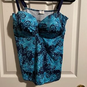 Tankini (top only) with adjustable straps